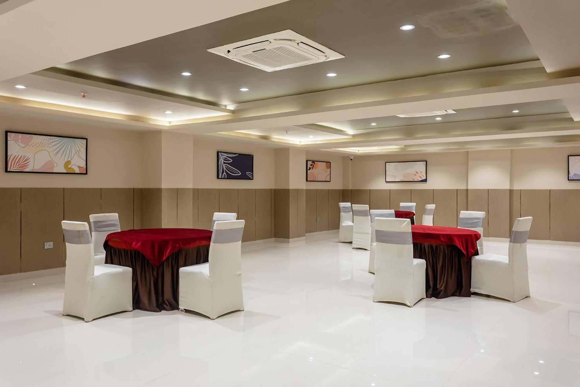 Fabhotel Prime Oasis Orange Bhopal Exterior photo